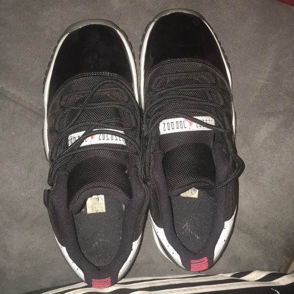 Jordan 11s retro low infrared (GS) 5y - Picture 4 of 4